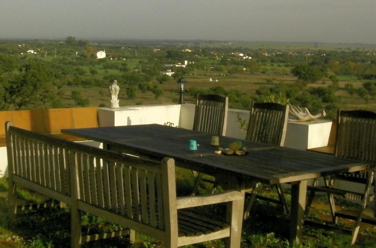 Bed and Breakfast Madrugada Évora Esterno foto